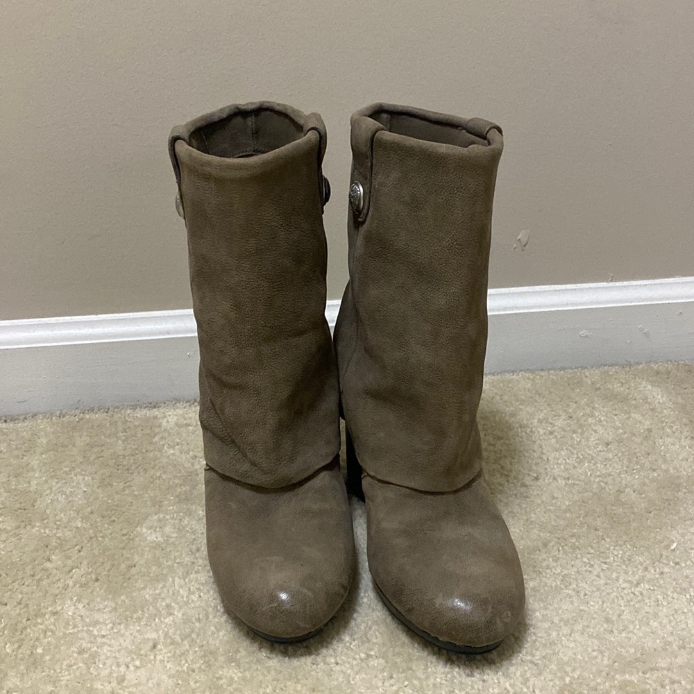 Vince Camilo booties size 8B. Never worm